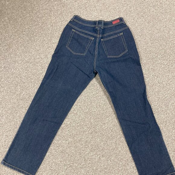 Gloria Vanderbilt Amanda Jeans - Picture 2 of 2